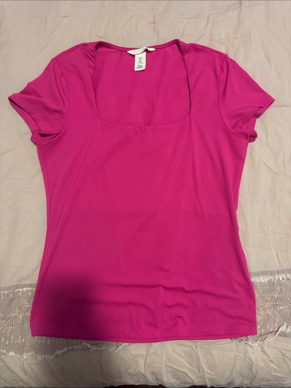 H&M Fuchsia Square Neck Short Sleeve Top